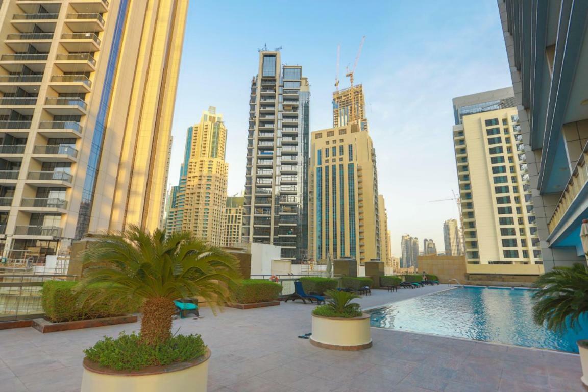 Prime Retreats- Downtown Dubai Apartment Luaran gambar